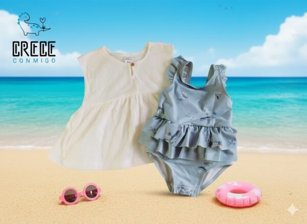 Traje de baño para niñas incluye la salida de playa.