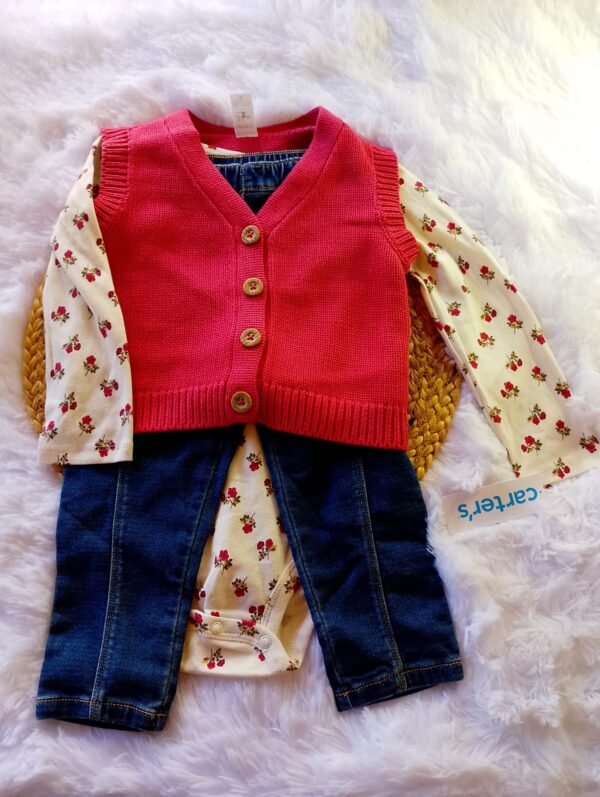 WhatsApp Image 2026-01-19 at 5.51.39 PM (3) Conjunto de 3 piezas / Talla 24 meses