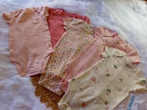 WhatsApp Image 2026-01-19 at 5.51.44 PM (5) Pack de 5 Mamelucos / Talla 6 meses