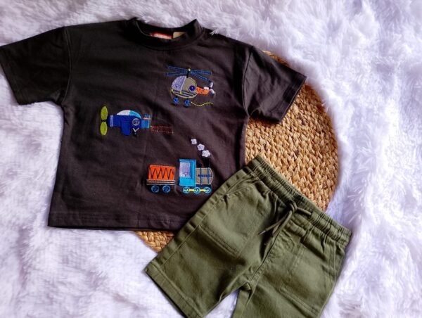 WhatsApp Image 2026-01-19 at 6.10.58 PM Conjunto de 2 piezas / Talla 6-9 meses