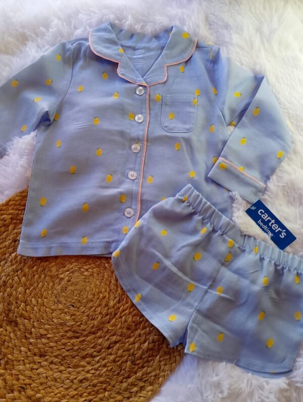 WhatsApp Image 2026-01-25 at 1.06.29 PM Pijama de 2 piezas / Talla 4t