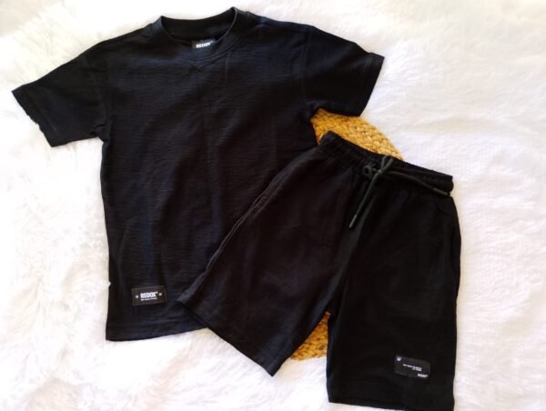 Conjunto Negro / Talla 2t